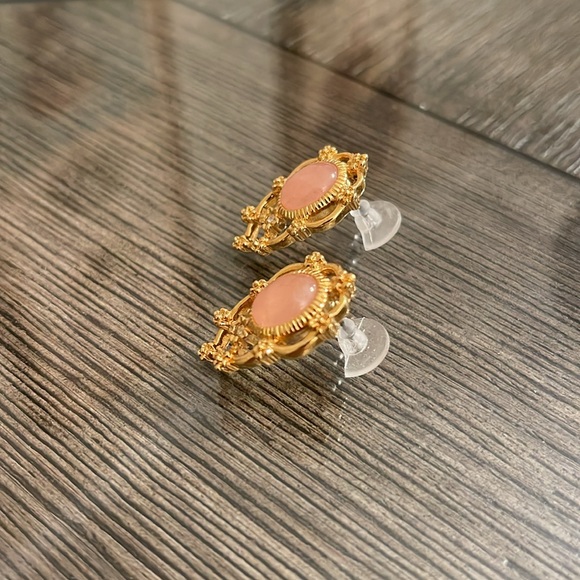 Vintage Avon Genuine Rose Quartz Earrings - Picture 4 of 15